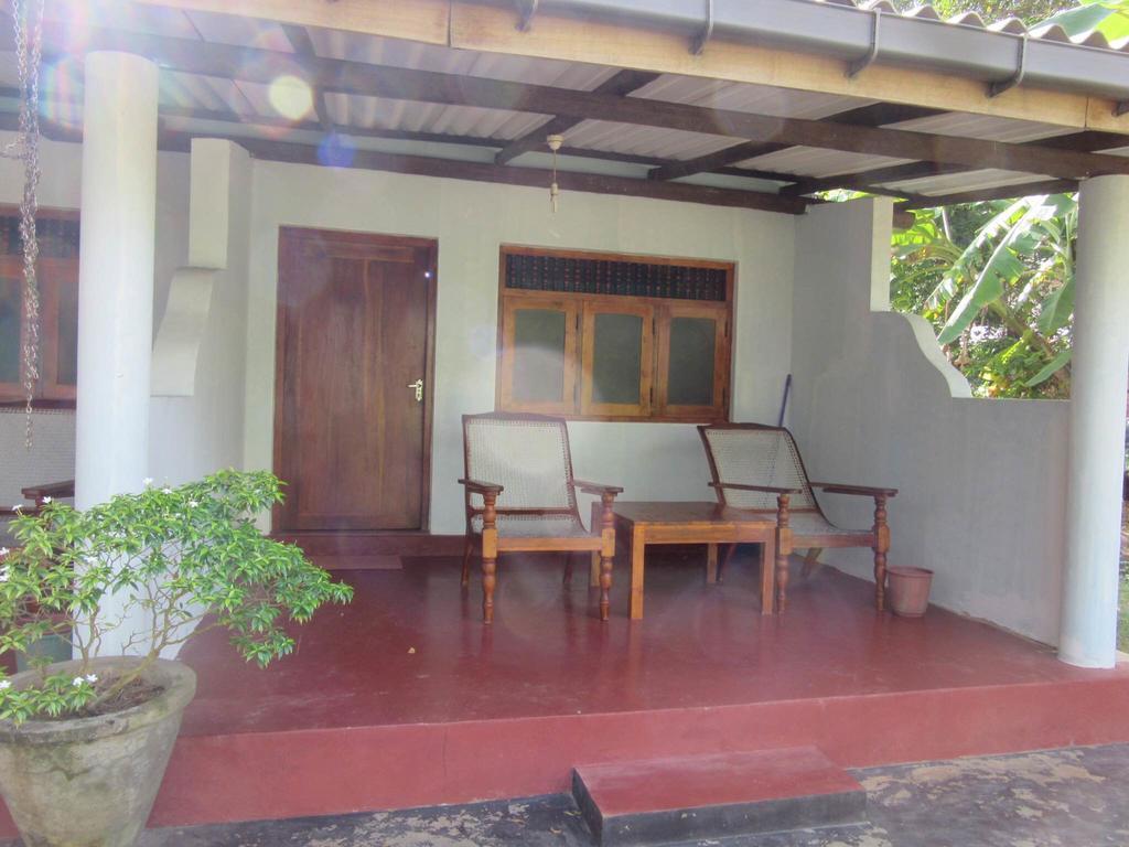 Star Beach Hotel Tangalle Exterior foto